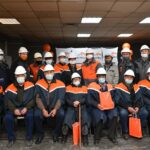 участники праздничной плавки в честь Дня города
