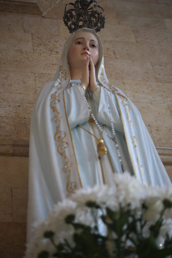 кафедральный собор на Юго-Востоке скульптура Марии Фатимской