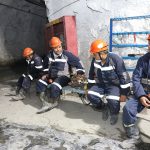 Главный шахтерский принцип – чтобы количество спусков под землю было равно количеству подъемов на поверхность