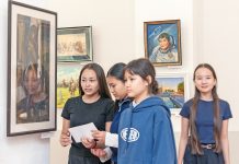 Дух казахской земли: в музее ИЗО состоялось открытие выставки «Қазақстан – болашағы зор мемлекет»