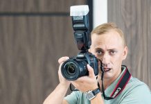 Современники, улыбку!