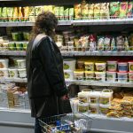 Штраф за алчность: в регионе выявлен необоснованный рост цен на социально значимые товары