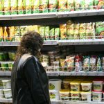 Штраф за алчность: в регионе выявлен необоснованный рост цен на социально значимые товары