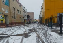 Улица Затаевича: карагандинцы просят сделать асфальт