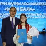 Старшеклассница из Нуринского района впечатлила своими познаниями авторитетное жюри республиканского конкурса