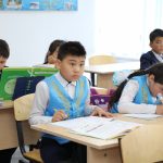 Единый методический стандарт по профориентации внедряется в казахстанских школах