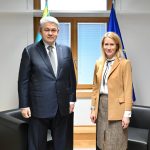 _gluster_2025_12_1_b4bf5b94911e0eb1dcb63a65cadb6d8b_1280x720