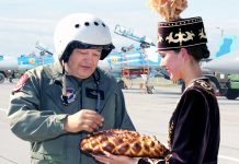 Рыцарь неба: 80-летний юбилей отмечает генерал армии Мухтар Алтынбаев