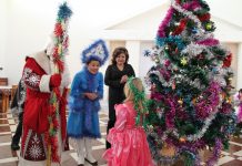 Маленьких карагандинцев приглашают на новогоднюю елку в зоопарк