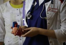 Чтобы привлечь специалистов, в Карагандинской области выплатят единоразовую помощь от 1,5 до 8,5 миллиона тенге