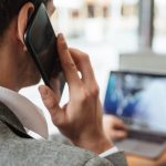 Лучше сбросить звонок: о старых схемах мошенников, которые работают до сих пор