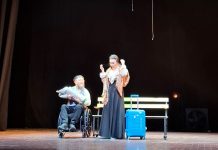 Премьера музыкальной драмы по мотивам романа Жүзбая Серіка «Өмір-ғайып» растрогала карагандинцев