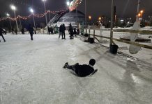Скольжение без опасности: Каток в Темиртау вызвал недоумение у горожан