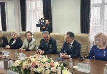 Преемственность поколений: в Карагандинском областном суде поговорили о развитии правовой системы