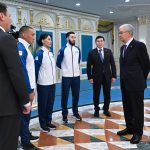 Президент РК вручил Государственный флаг знаменосцам национальной и паралимпийской сборных