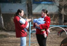 До первого февраля на счет каждого ребенка поступят 129,38 доллара США по программе «Нацфонд — детям»