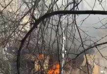 В Караганде взорвался киоск, где готовили еду на вынос, трое в реанимации