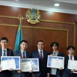 Призеров Международной Жаутыковской олимпиады чествовали в акимате Карагандинской области