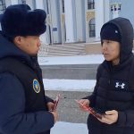 Информационный автобус: в Караганде разъяснили популярные схемы интернет-мошенников