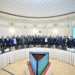 МАУЛЕН АШИМБАЕВ: РЕФЕРЕНДУМ ПО КОНСТИТУЦИИ – ЭТО ВАЖНЫЙ ШАГ К ДЕМОКРАТИЗАЦИИ ПОЛИТИЧЕСКОЙ СИСТЕМЫ