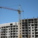 Нужно строить жилье для работников заводов