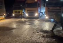 Сильный порывистый ветер и снег значительно осложнили дорожную обстановку в Карагандинской области