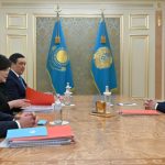 Конституционная комиссия представила Главе государства итоговый проект новой Конституции