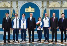 В резиденции Акорда состоялась церемония награждения чемпиона Зимних Олимпийских игр Михаила Шайдорова и его тренеров