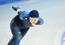 Глава государства поздравил Кристину Шумекову с триумфом на чемпионате мира по конькобежному спорту среди юниоров