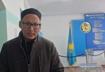 В Темиртау первые голосующие сделали свой выбор