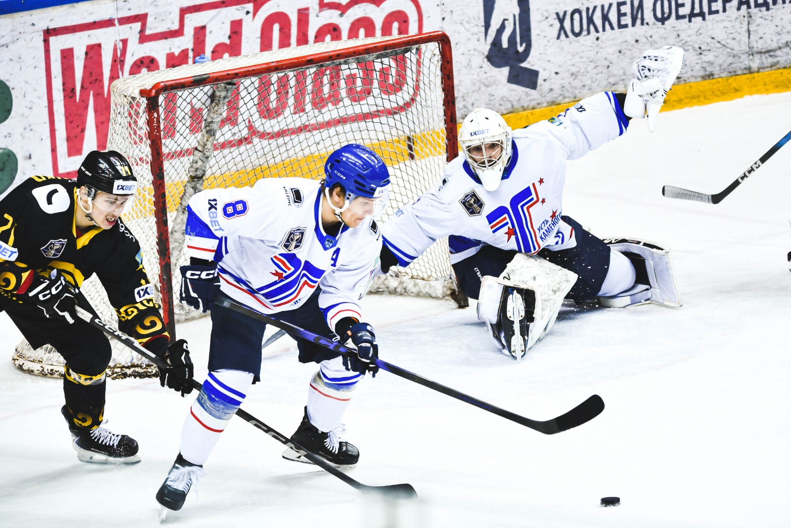 «Сарыарка» повела в серии с «Торпедо»