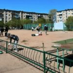 В Балхаше прошел масштабный субботник на придомовых территориях