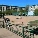 В Балхаше прошел масштабный субботник на придомовых территориях