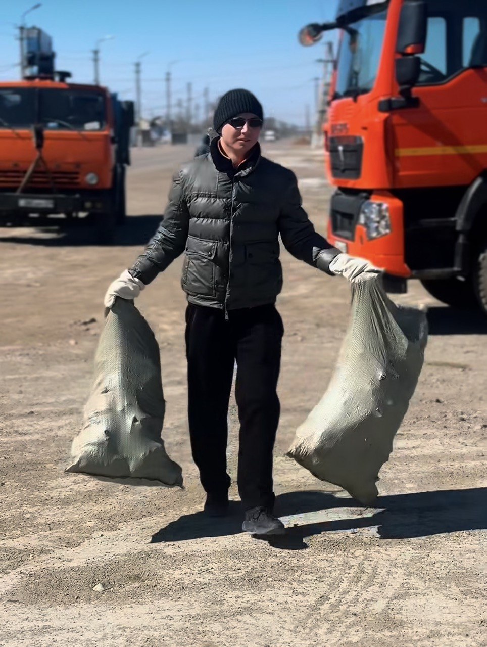 Не разовая акция: в Балхаше прошел большой субботник