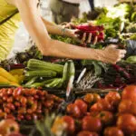 Очередная мини-ярмарка: сложно уйти с пустыми руками