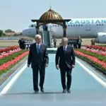 Глава государства прибыл с рабочим визитом в Узбекистан