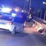 На путепроводе в Караганде произошло ДТП с переворотом