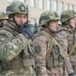 21 апреля 1993 года были образованы Сухопутные войска