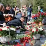 Давайте помнить героев вместе!