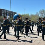 Дефиле с оружием: Масштабный патриотический форум «Менің Отаным – Қазақстан» прошел в Караганде
