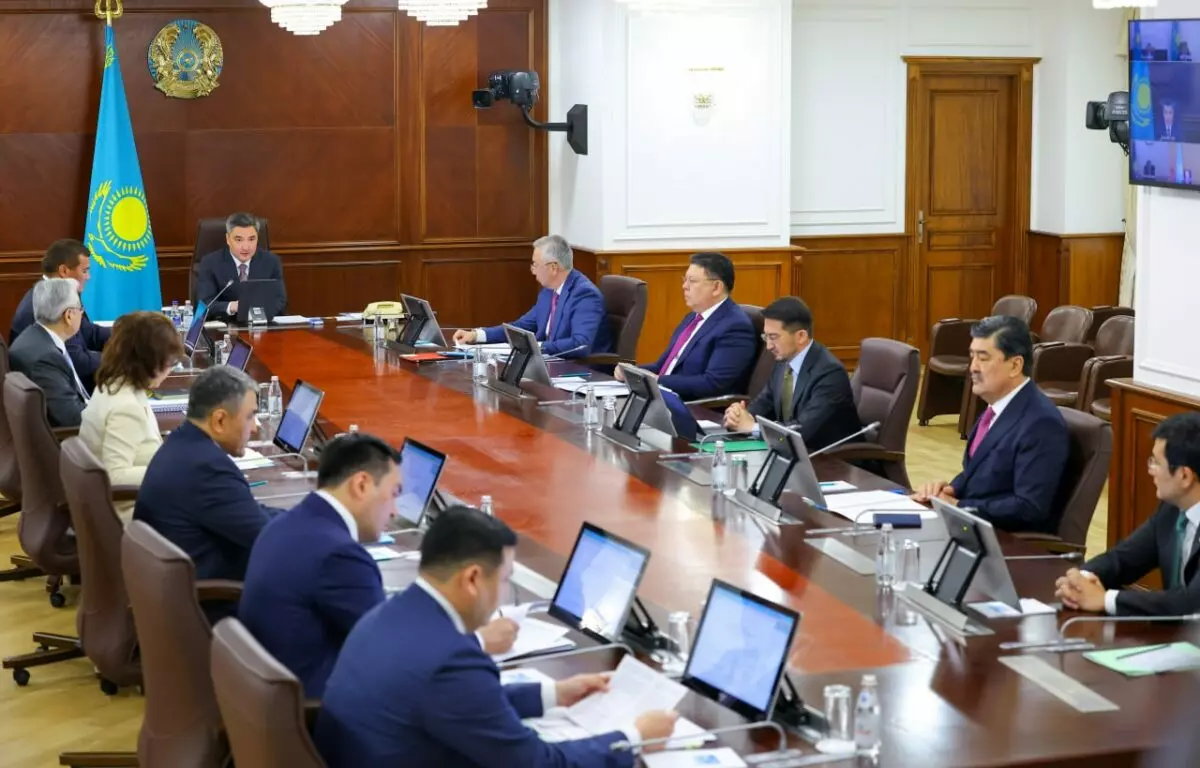 Олжас Бектенов: качественное проведение посевной кампании влияет на обеспечение продовольственной безопасности страны