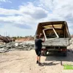 В Караганде задержали водителя «Газели» за незаконный выброс мусора