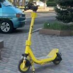 Только по дороге: провозить электросамокат в автобусе запрещено