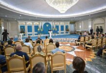 Глава государства выступил на церемонии награждения работников СМИ