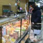 Мяса больше, сахара меньше: как изменился рацион казахстанцев за год