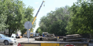 В Караганде перекроют движение на одной из улиц