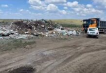 Грузовики экологических нарушителей эвакуировали на штрафстоянку