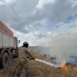 Огонь удалось отвести от села в Каркаралинском районе