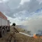 Огонь удалось отвести от села в Каркаралинском районе