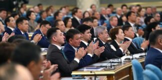 Глава государства предложил на должность Председателя Курултая Айбека Дадебая
